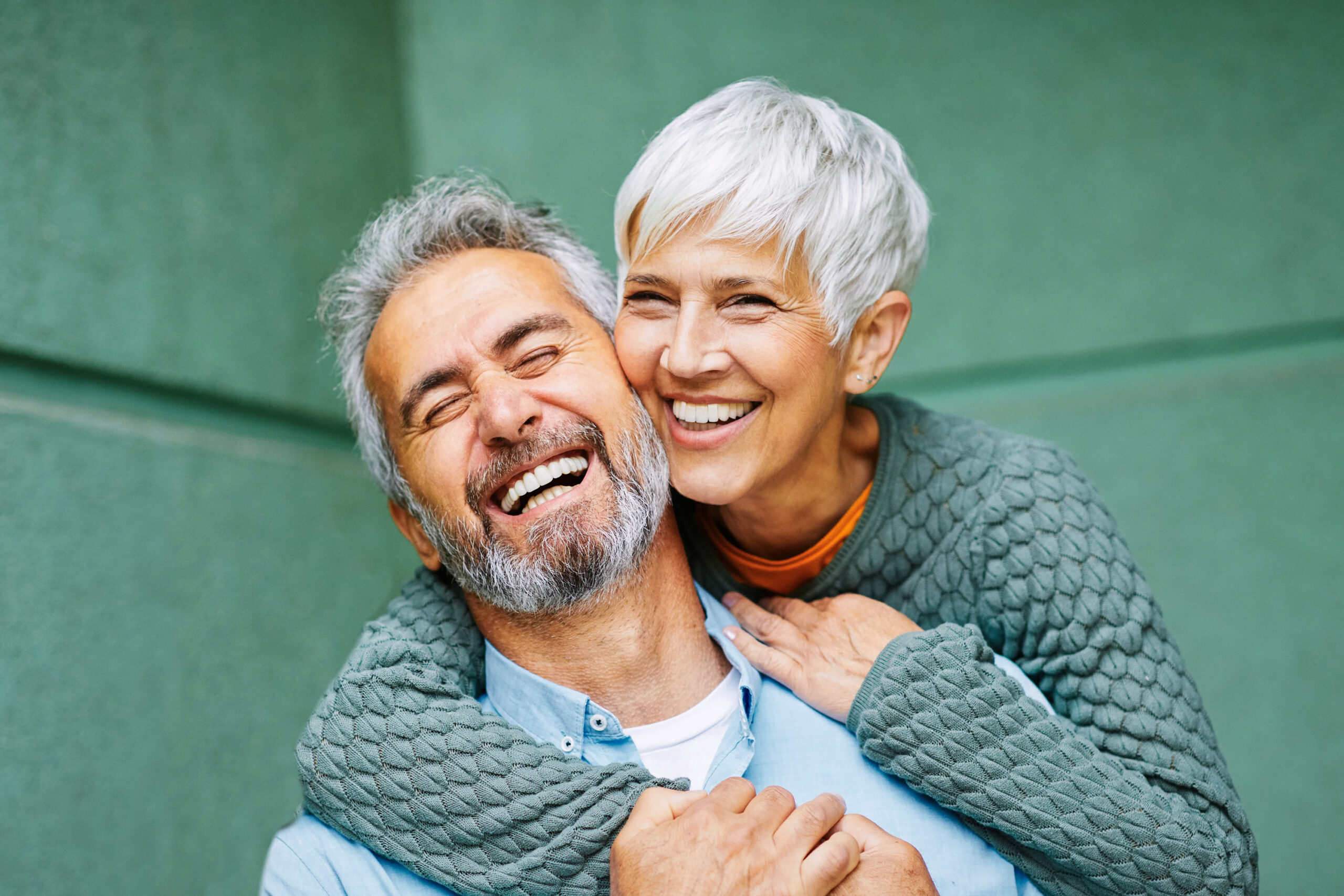 WALK IN WITH FAILING TEETH. LEAVE THE SAME DAY WITH AN AMAZING SMILE.